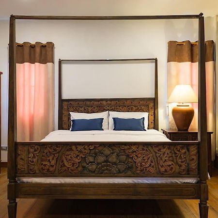 Artisan'S Antique House - Silom Villa Bangkok Ngoại thất bức ảnh